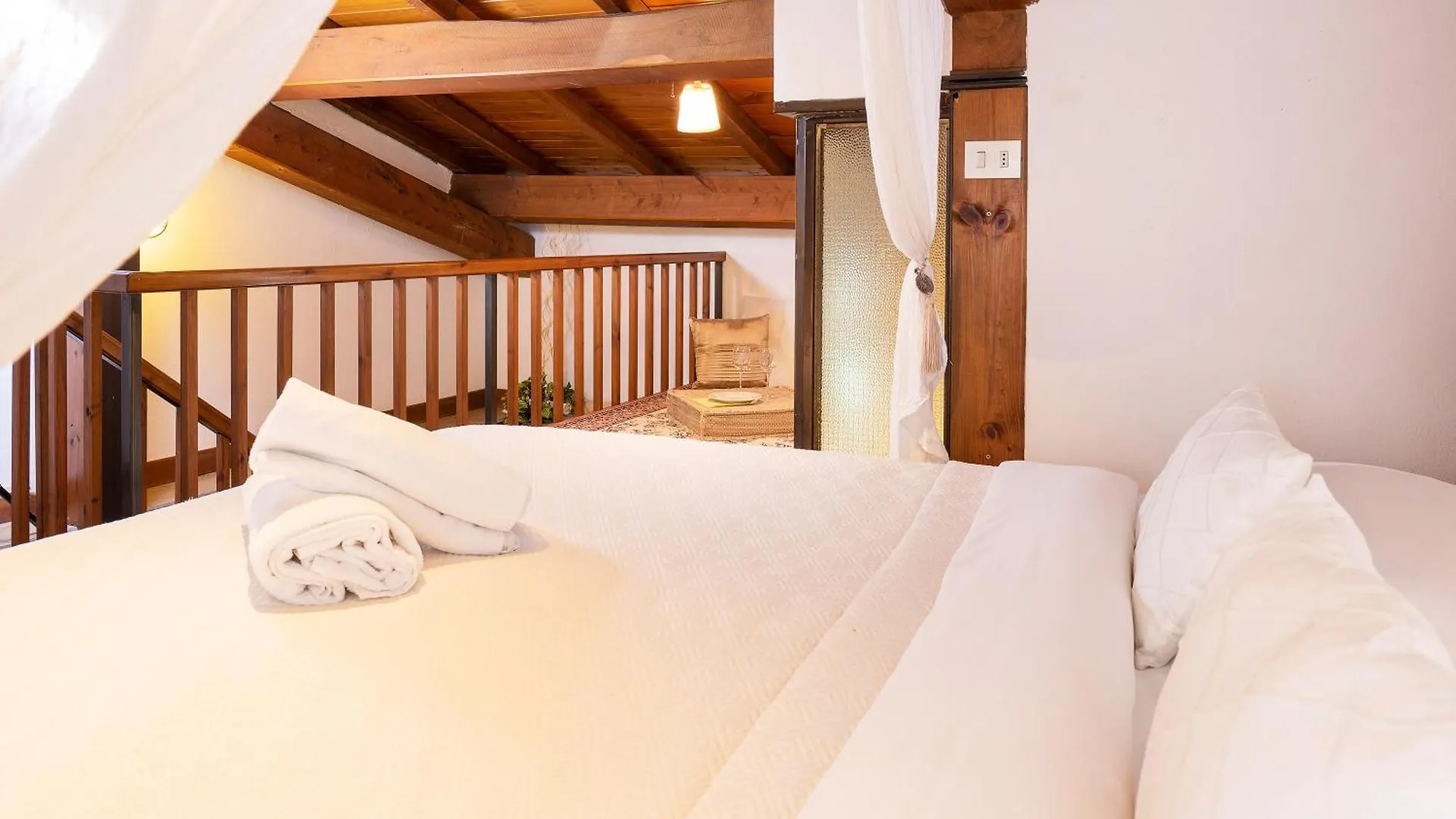 Ca'Dinora - Caesar Apartment Bardolino 0*,  İtalya
