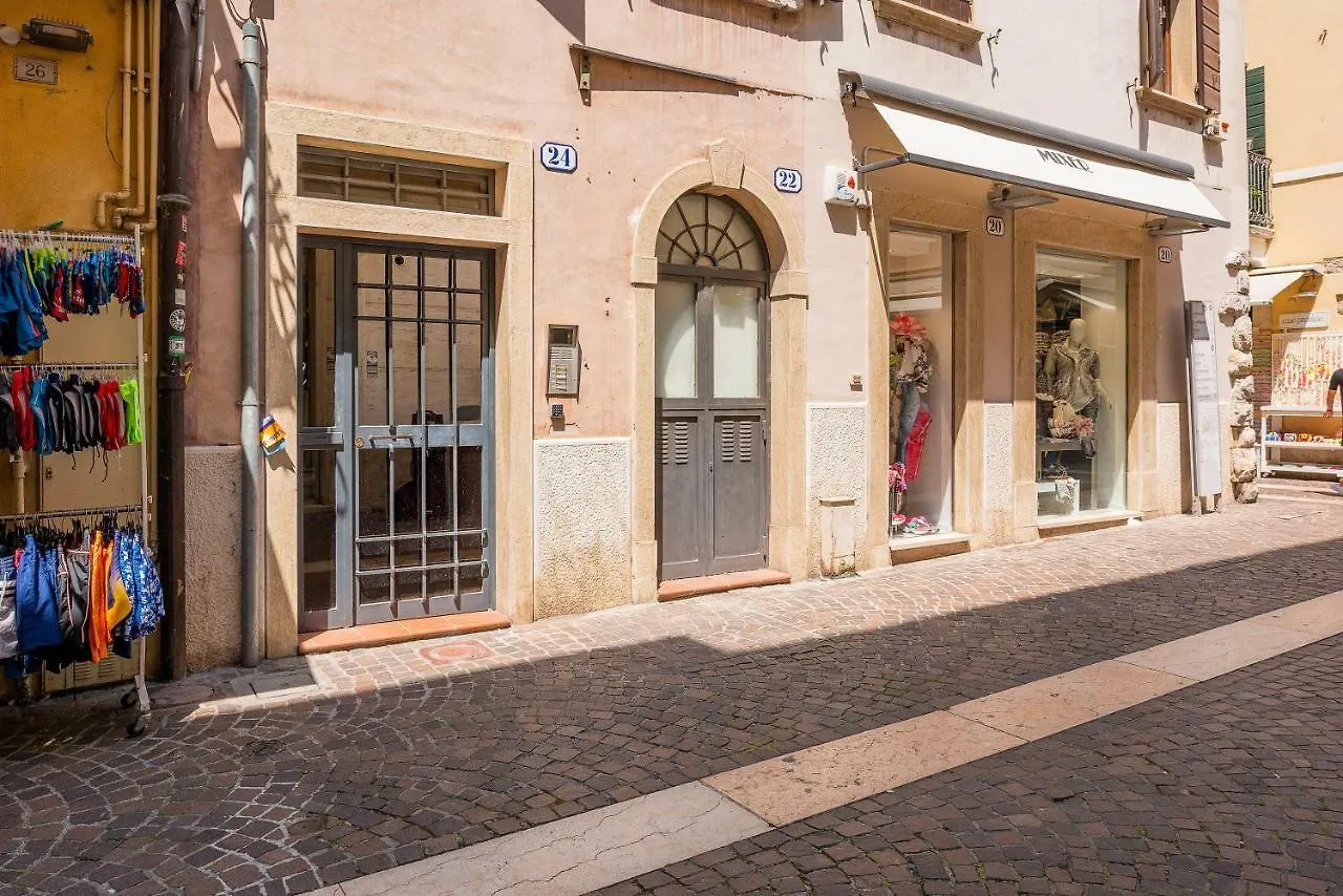 Ca'Dinora - Caesar Apartment Bardolino Italy